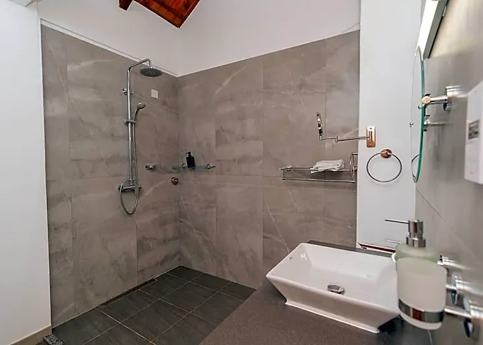 Romance Hotell